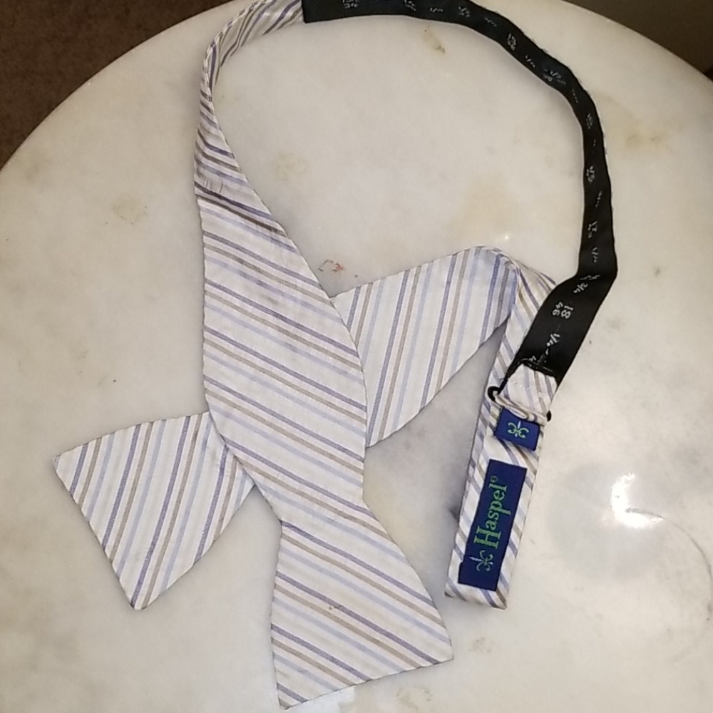 Haspel Self tie bowtie